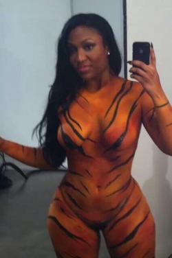 assbomb:  Half Kyra Chaos and half tiger