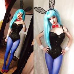 mirandarightsofficial:  That time Bulma had a 20" waist.