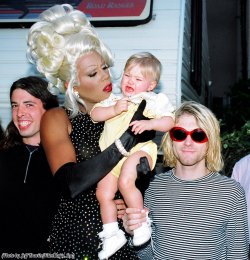 retropopcult:Dave Grohl, RuPaul (trying to console an unhappy