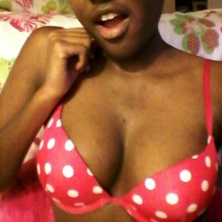 liquoricebiatch:  My BF stole this bra for me I wear it with