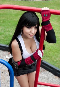 Final Fantasy - Tifa Lockhart (Bunny Ayumi) 3