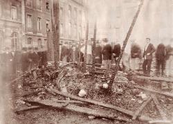 Incendie du Bazar de la Charité, Paris, 4 mai 1897. Lors de