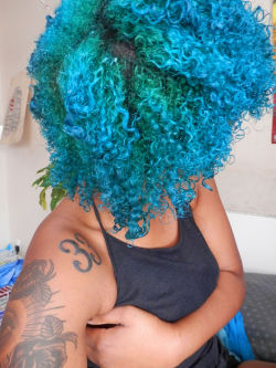 fronisha:  raychillster:  my curl pattern is 3c for those who