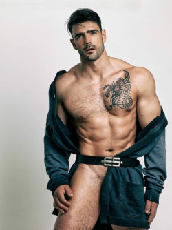 dannyboi2uderwearhunks:  bambam62:  Jess Vill by Salvador Pozo