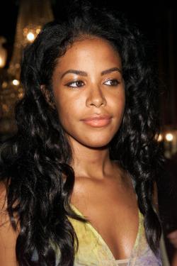 dalandofmilkandhoney:  Happy Birthday Aaliyah 