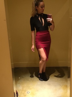 gabsriellala:  Dressing room mirror selfie