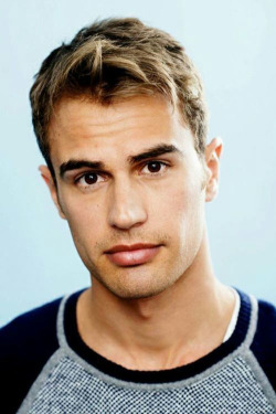 infernal-future:  Theo James. 