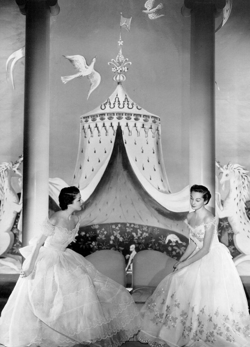 ladybegood:Models wearing gowns by Hollywood costume designer