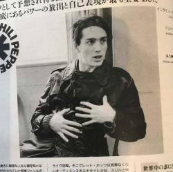 im-having-a-frugasm:Black & White young Frusciante