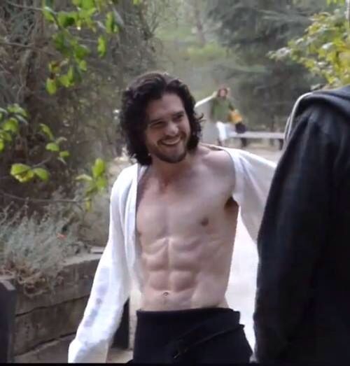 boxofficebrickhouse:  Kit Harington  Followâž¡ï¸ http://imrockhard4u.tumblr.com