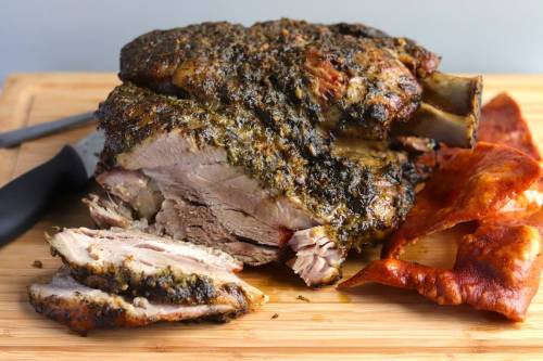 yummyinmytumbly:  PERNIL (ROAST PORK SHOULDER) by The Hungry