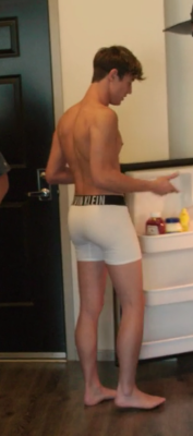 celebunderwear:  Cameron Dallas