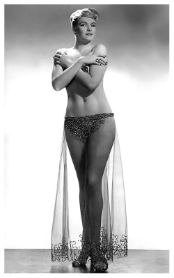   Ricki Covette  aka. “The World’s TALLEST Exotic”.. Ricki (aka. Irene Jewell) was born in Alberta, Canada. She began her Burly-Q career dancing in the chorus line of Gypsy Rose Lee&rsquo;s touring company, when still a teenager.. She initially