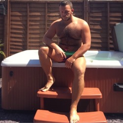 Follow my two hairy men blogs:http://sambrcln.tumblr.comhttp://hairysex.tumblr.com