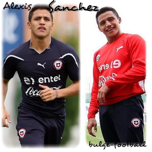 larry-capija:  freeballplayla:  Alexis Sanchez  :$