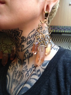 namesofthedead:I just got these stunning quartz and brass ear