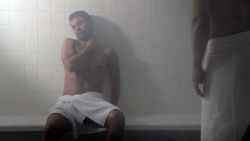nudialcinema:  Alejandro Belmonte nudo in in “Cuatro lunas”