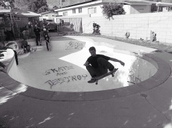 betterskatethannever:  we’d be lucky to scratch coping there