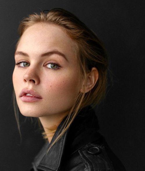 wndmkr:  Anastasia Scheglova by Tatiana Andreeva   
