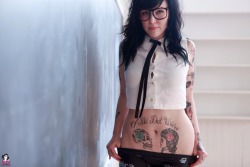 inked-girls-all-day:  Pilot Suicide