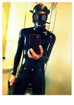 Gay Latex Fetish