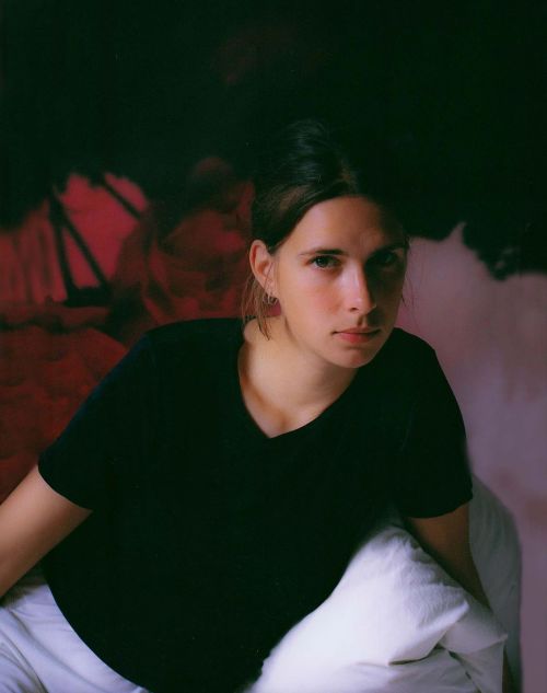 bushdog:  Marina Hoppmann and her sensitive portraits of daughters