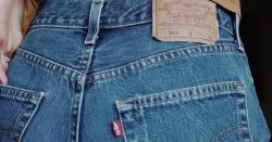 Just Pinned to Jeans - Mostly Levis: we love fashion http://ift.tt/2tC6HLW