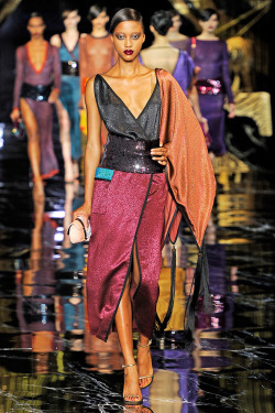 fashion–victime:  Nyasha Matonhodze for Louis Vuitton Spring/Summer