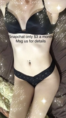 spanishdaddyandhiswhitequeen:  Come play with me on Snapchat!