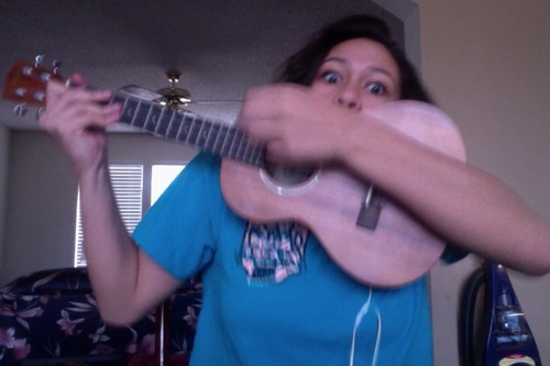 how to hold a ukulele - the markiplier way 