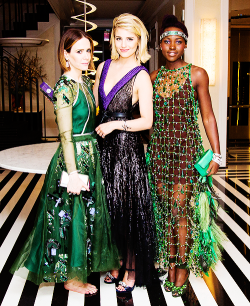 fionagoddess:   Sarah Paulson, Dianna Agron & Lupita Nyong’o