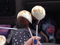 h0llahoran:  h0llahoran:  We got salted caramel cake pops from