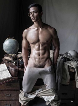 weloveasianmen:  Kora Xperiment No 10@https://m.pubu.com.tw/ebook/131249