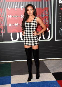 hotminiskirts:  Beautiful young Tinashe wearing a tiny dress