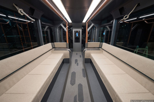 roguetelemetry: todiwan:  A Russian tank manufacturer has unveiled a new tram design that it plans to start mass-producing in 2015. These beautiful pieces of engineering will hold 190 to 270 passengers and will be able to traverse on even the older, worn