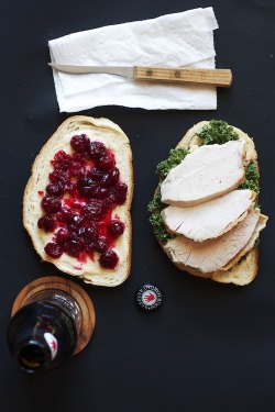 cars-food-life:  Turkey Sandwhich w/ Cranberry & Miso Mayo.