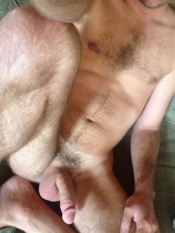 alanh-me:  36k+ follow all things gay, naturist and “eye catching”