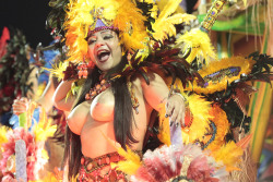 carnavalkardashiansdafolia:    Foto: Paulo Pinto/LIGASP/Fotos