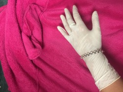 glovebabe:  Latex gloves