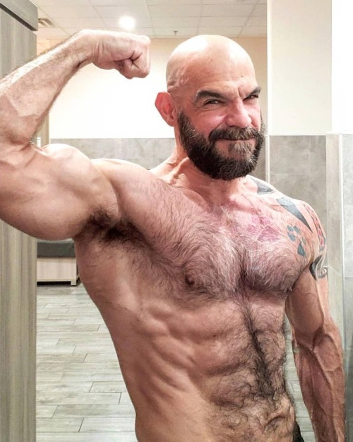 Men i Like and Think are Hot