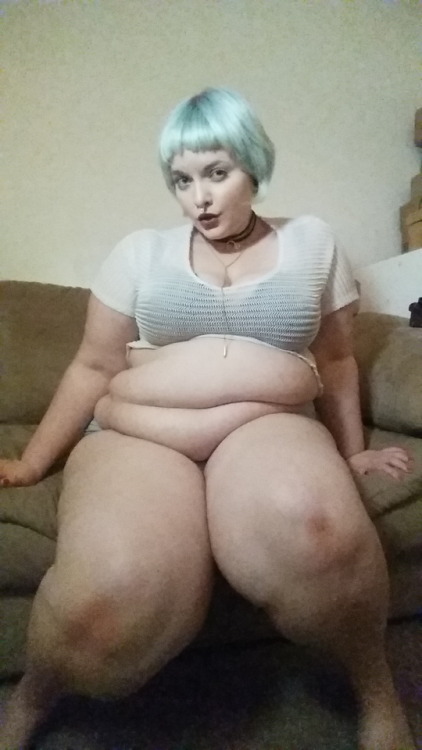 rollsofdestiny:Chub-chub-chub-chub 