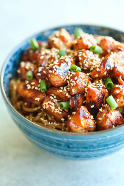 guardians-of-the-food:  Teriyaki Chicken Noodle Bowls 