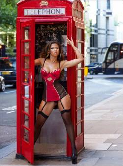 thecurvygirls1:  Out of the red box telephone