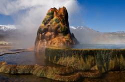 seraphica:Nevada’s Fly Geyser, accidentally created several