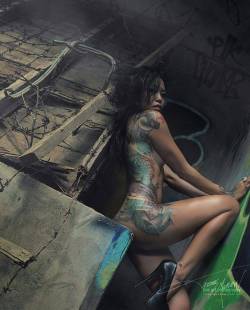 sexyinkmag:  @k_di808 photo by @thomasmathew #sexyink  Gorgeous