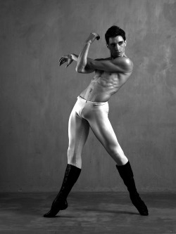 olivier37:  Daniel Montero - Het Nationale Ballet - Photo Abraham