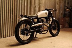 caferacerpasion:  ðŸ caferacerpasion.com ðŸ Honda