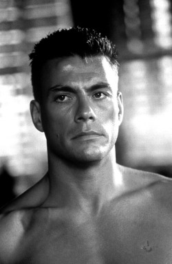 Maszületettbelga:  Jean-Claude Van Damme  (1960)JCVD, A légiós,