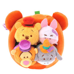 tsumtsumcorner:  The Winnie the Pooh Halloween Bag Set is now
