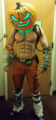 gaygeekcorp: Happy Halloween!   Enjoy Gay Geek Corp.!Delivering